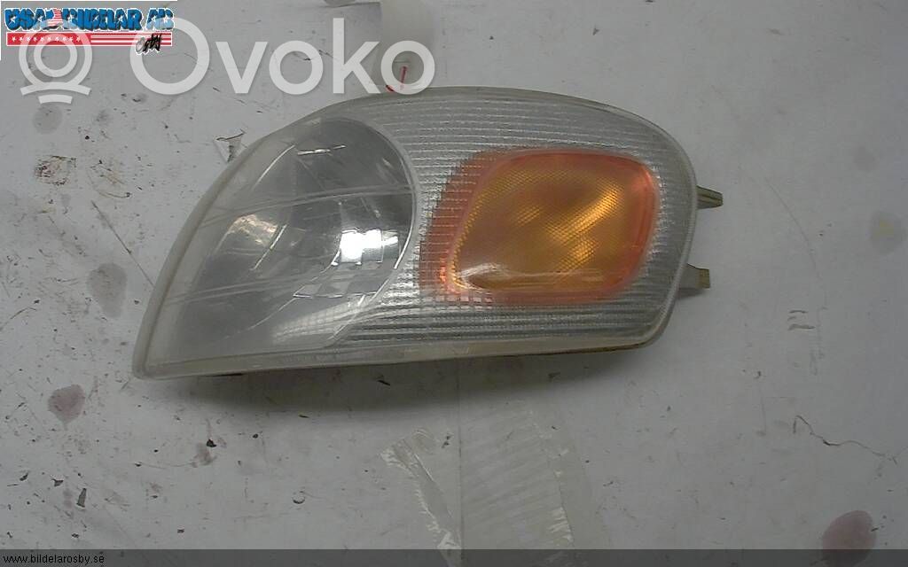 Pontiac Trans Sport Front indicator light 