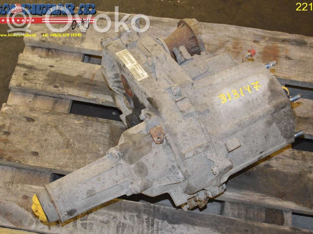 Редуктор коробки передач (раздатка)   41200446