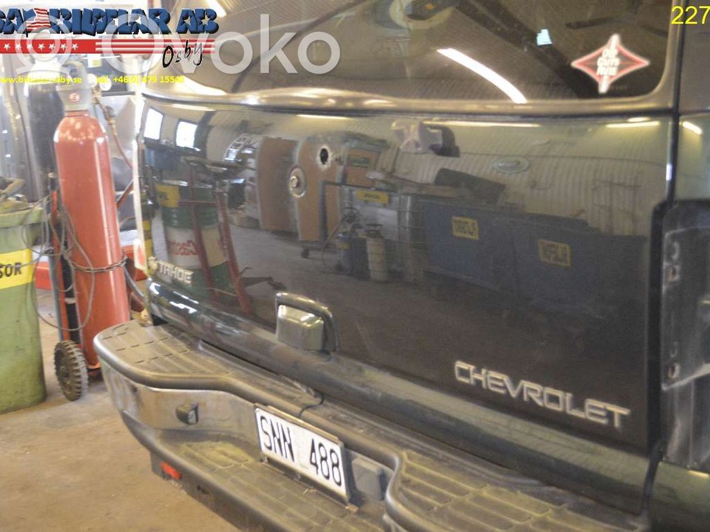 Chevrolet Tahoe Tailgate/trunk/boot lid 