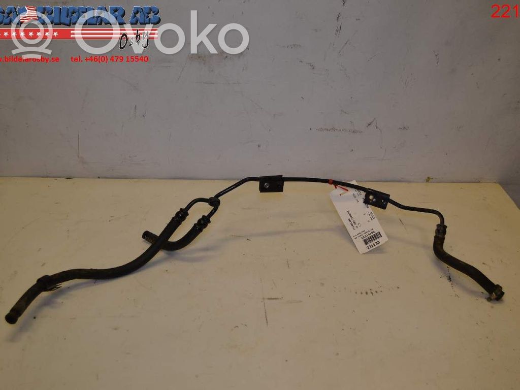 Engine coolant pipe/hose