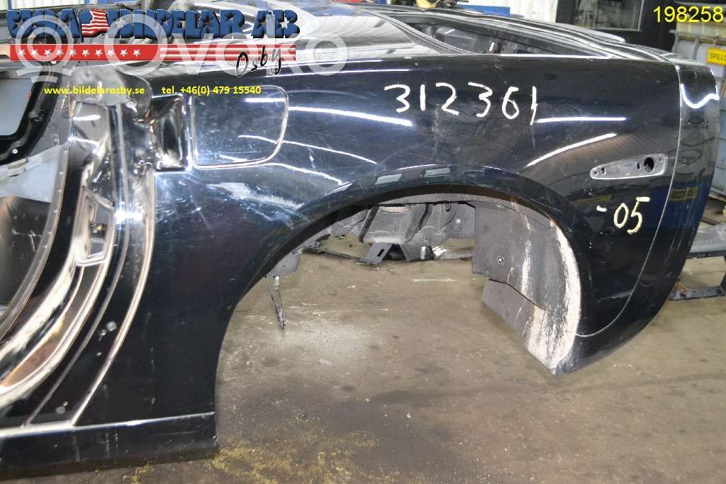 Chevrolet Corvette Takakulmapaneeli 