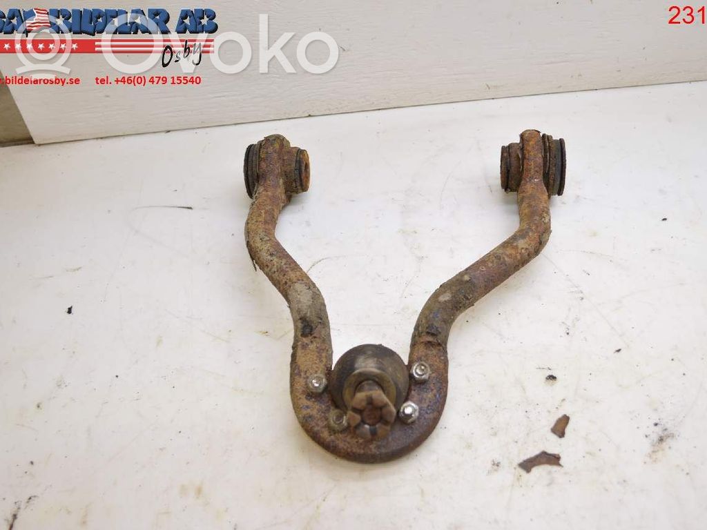 Front upper control arm/wishbone   51101143R