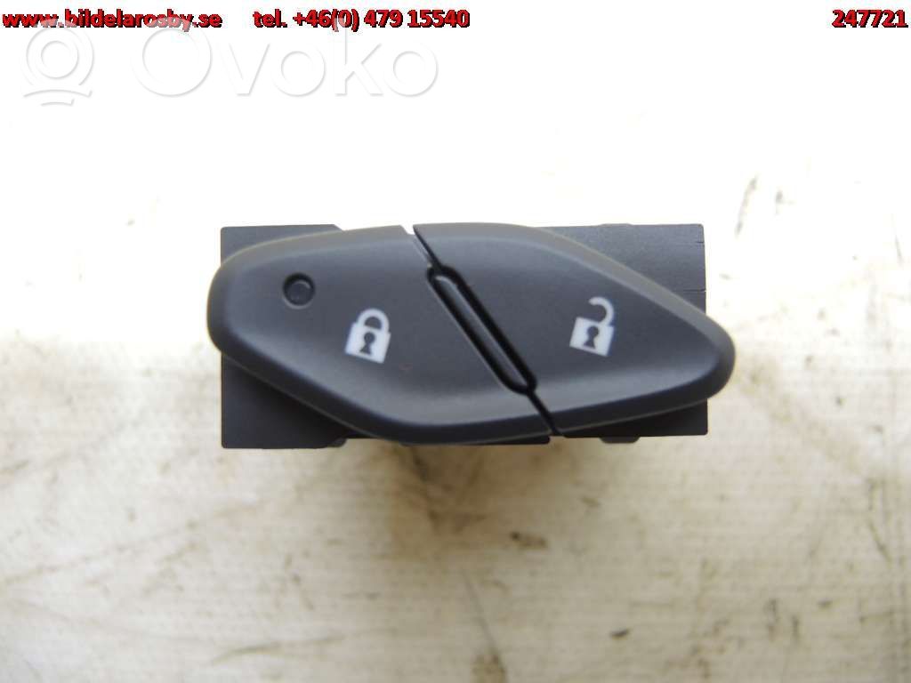 Chevrolet Corvette Central locking switch button 