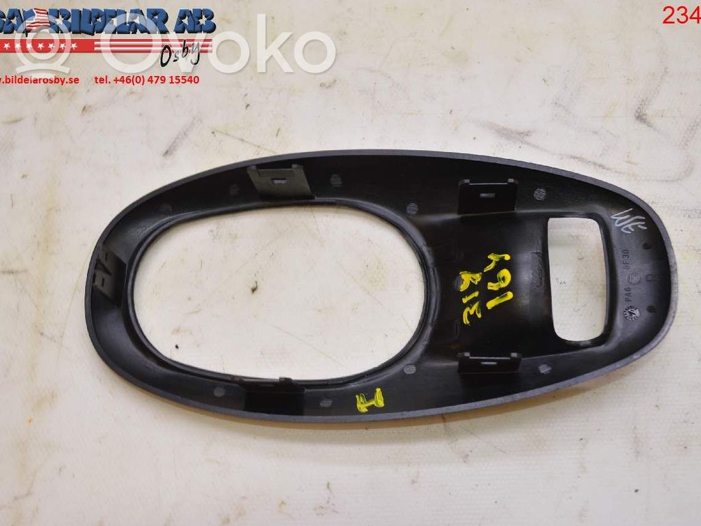 Front door interior handle