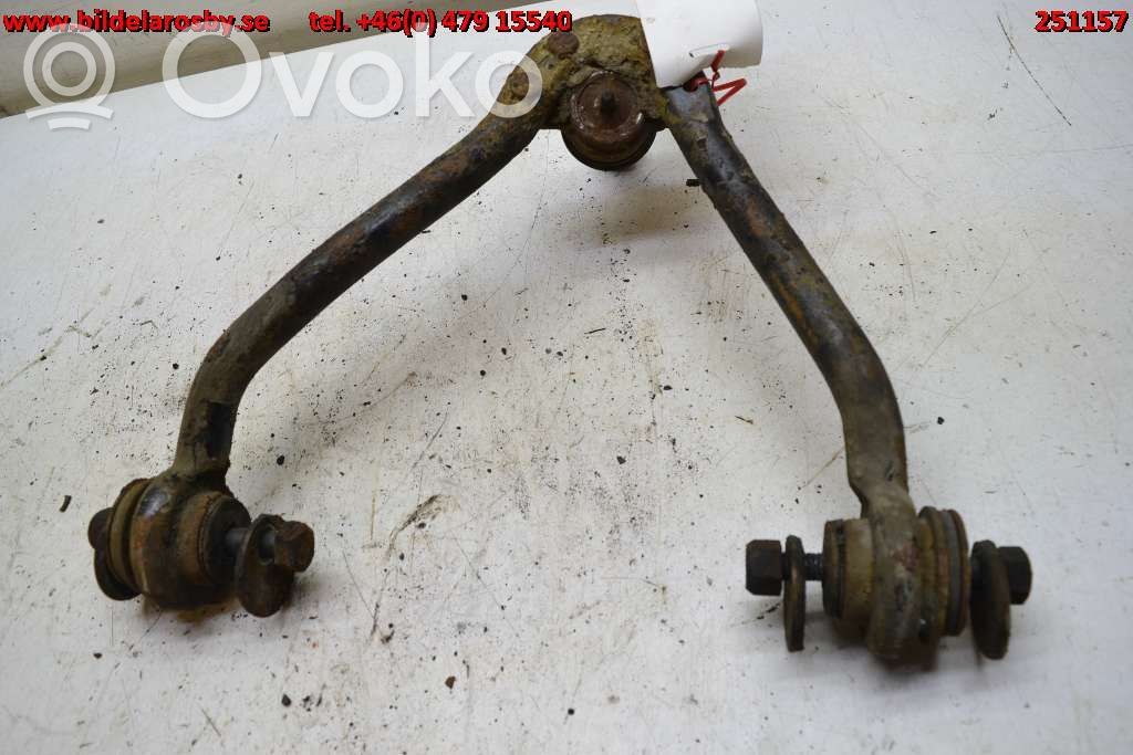 Front upper control arm/wishbone   51101137R