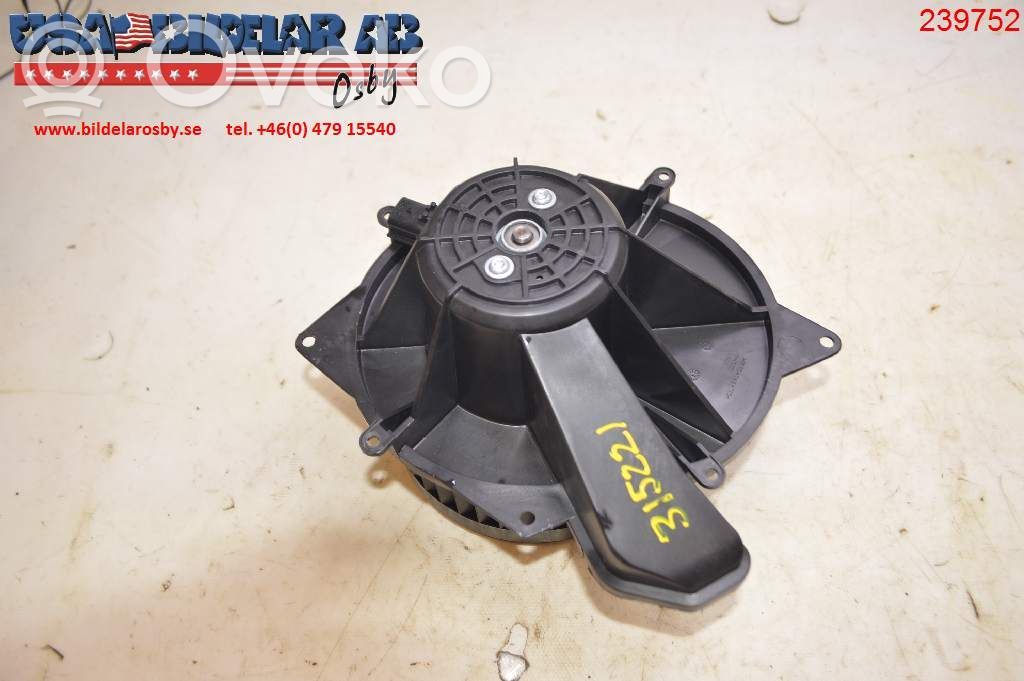 Chrysler 300 - 300C Mazā radiatora ventilators 