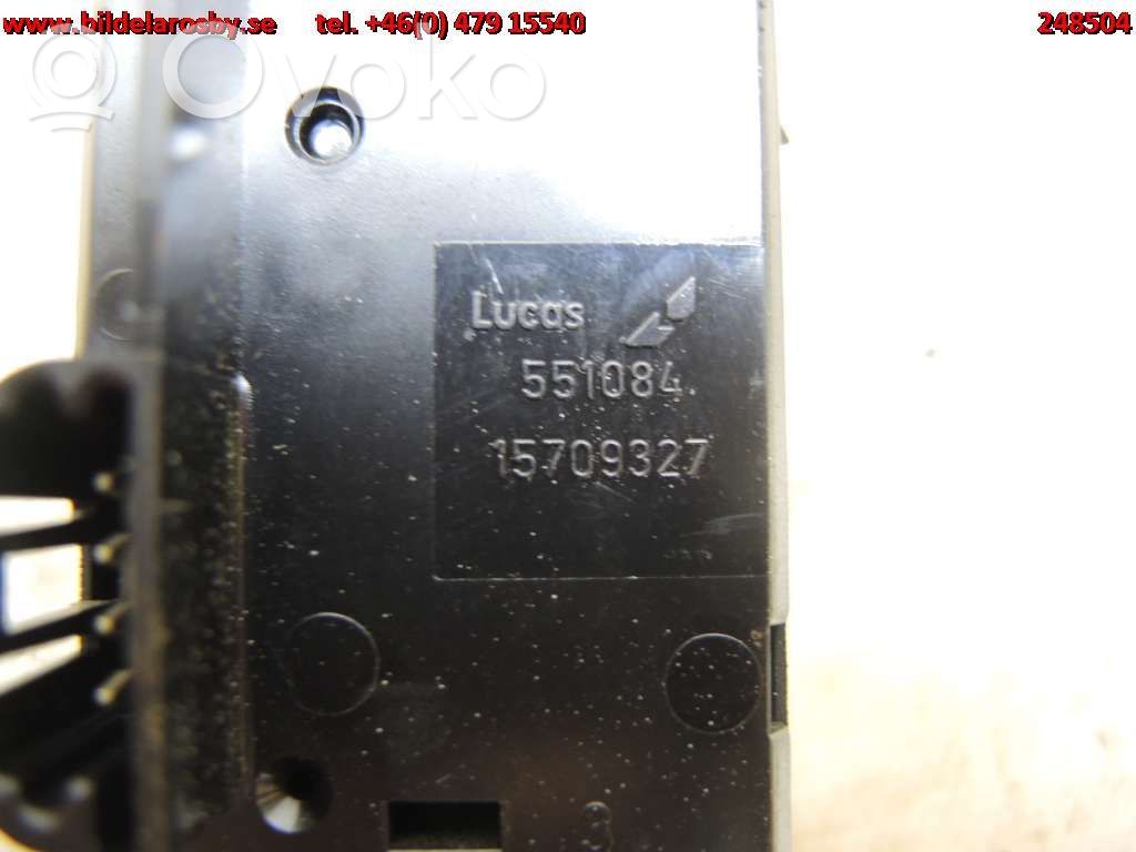 Chevrolet Silverado Differential lock switch 