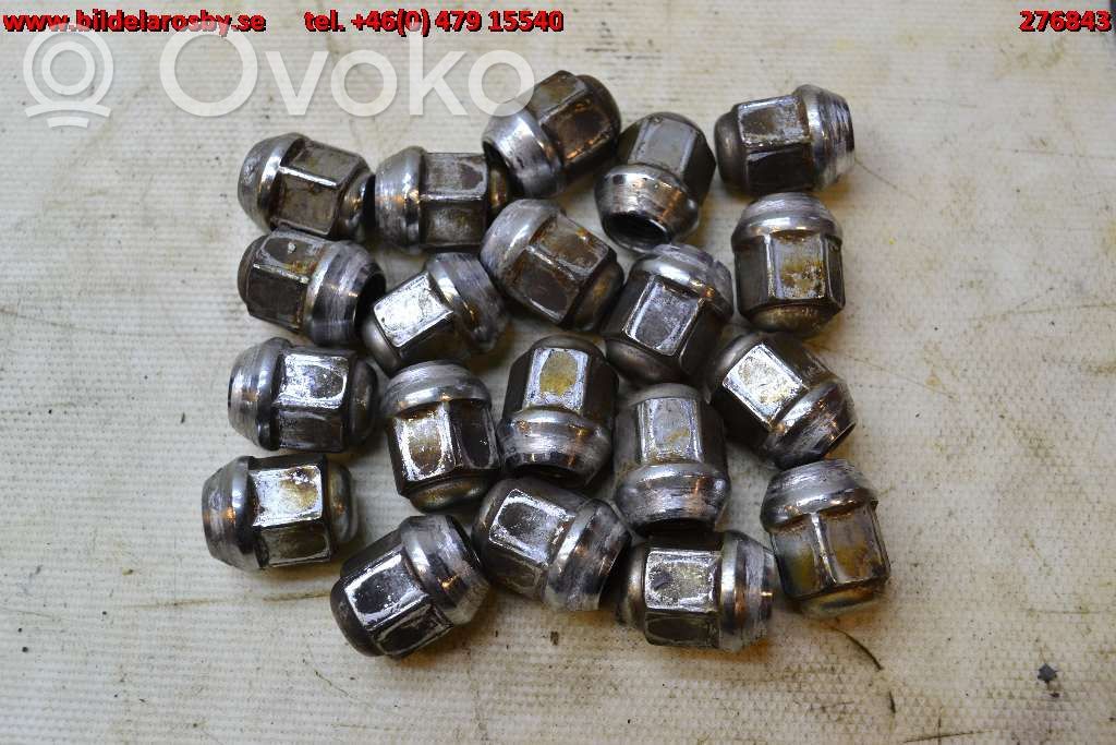 Tuercas/tornillos