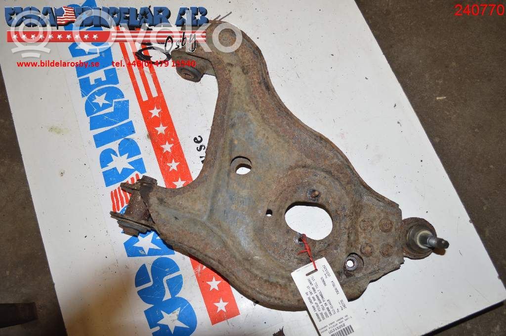 Front lower control arm/wishbone   51201441R