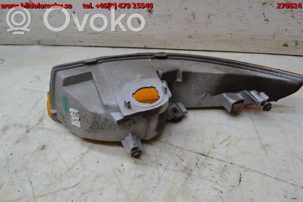 Chevrolet Camaro Front indicator light 