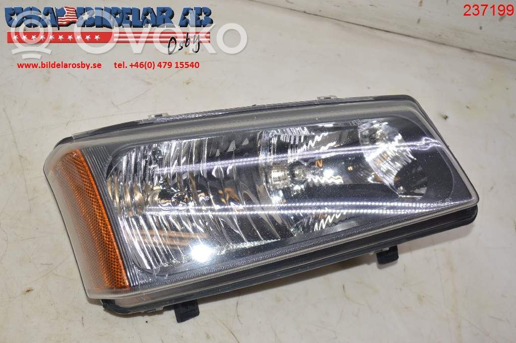 Headlight/headlamp   11400877AR