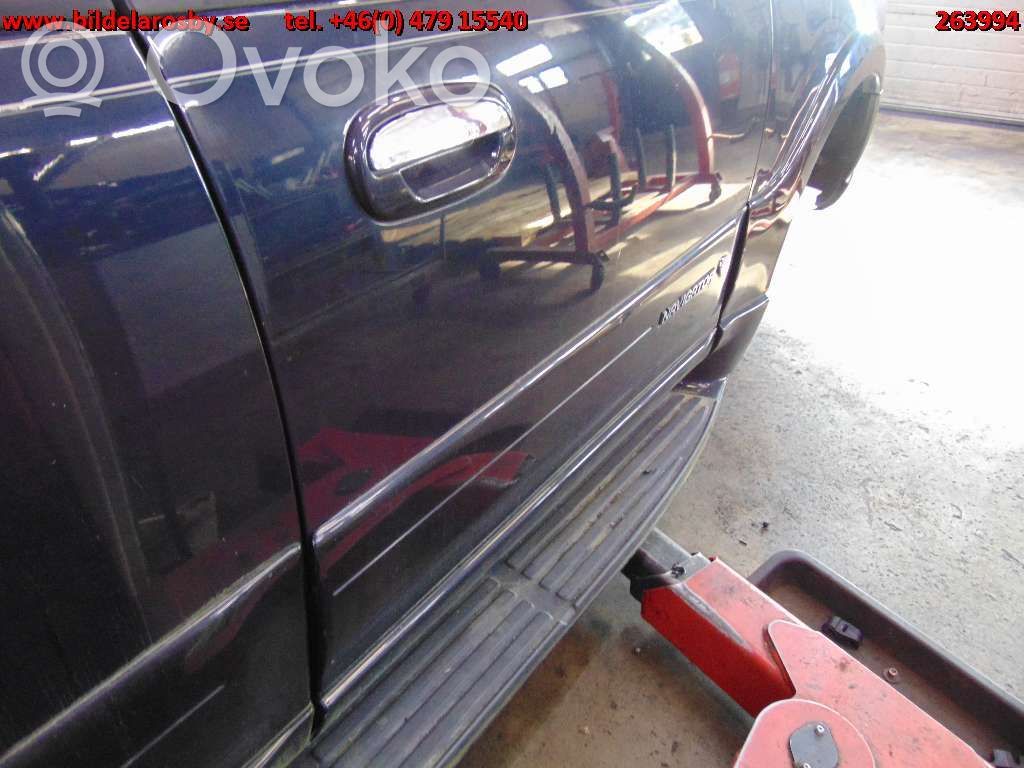 Priekinės durys   12005673R