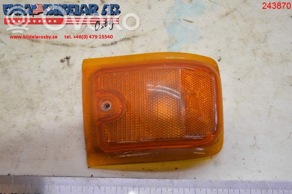 Front indicator light   11602298L