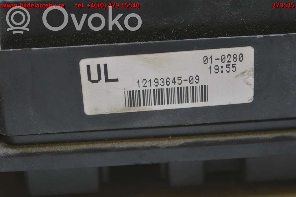Chevrolet Tahoe Saugiklių blokas 
