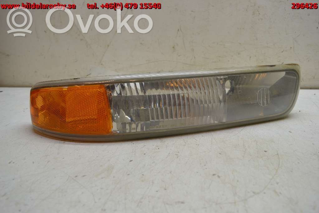Chevrolet Suburban Front indicator light 