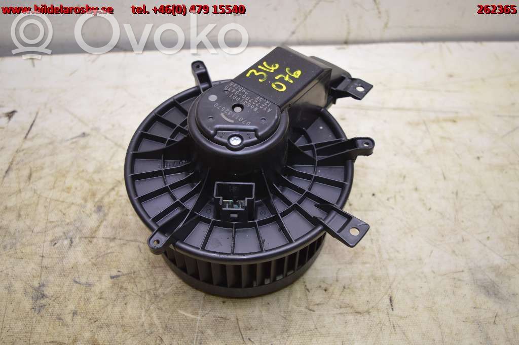 Chrysler 300 - 300C Mazā radiatora ventilators 