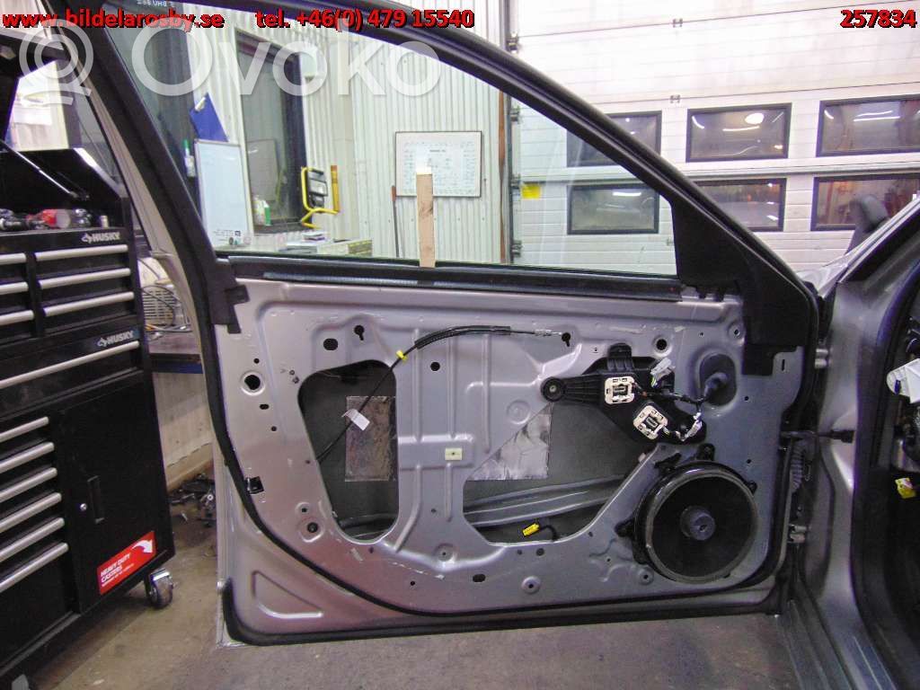 Front door   12000783L