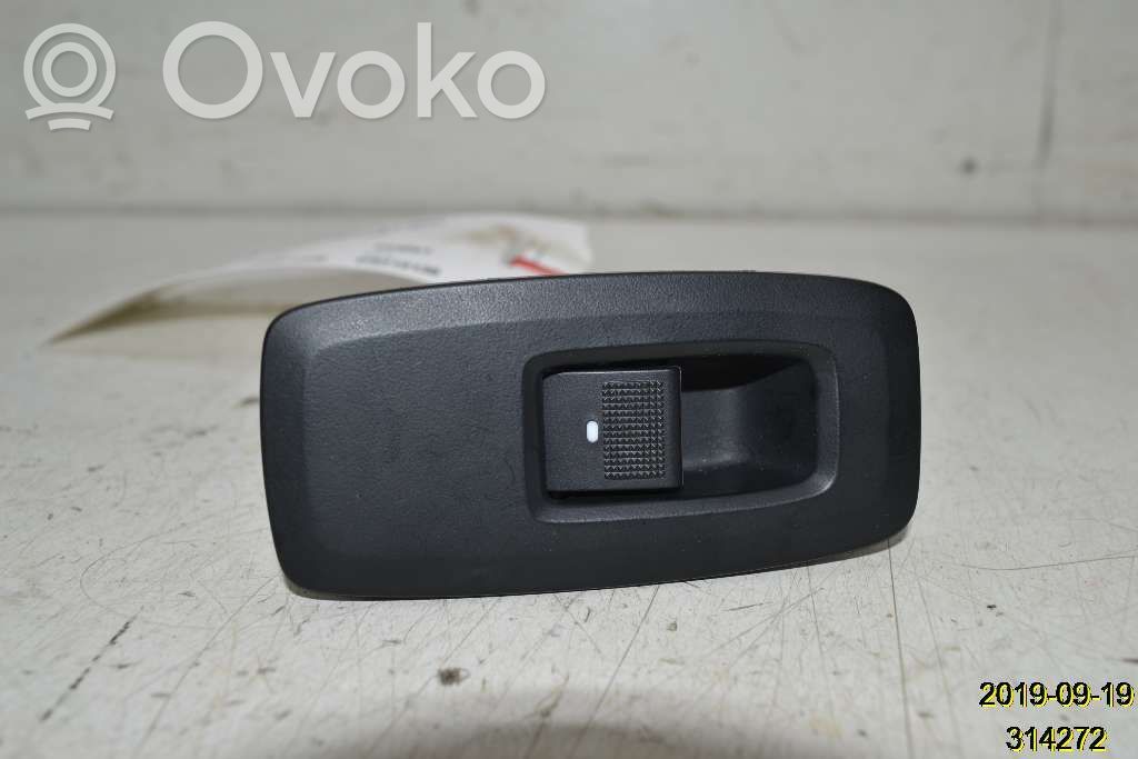 Electric window control switch   EB3T14529AA