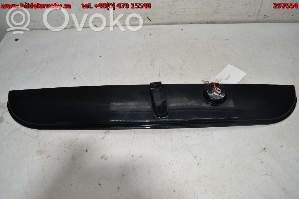 Chevrolet Suburban Tailgate/trunk/boot lid 