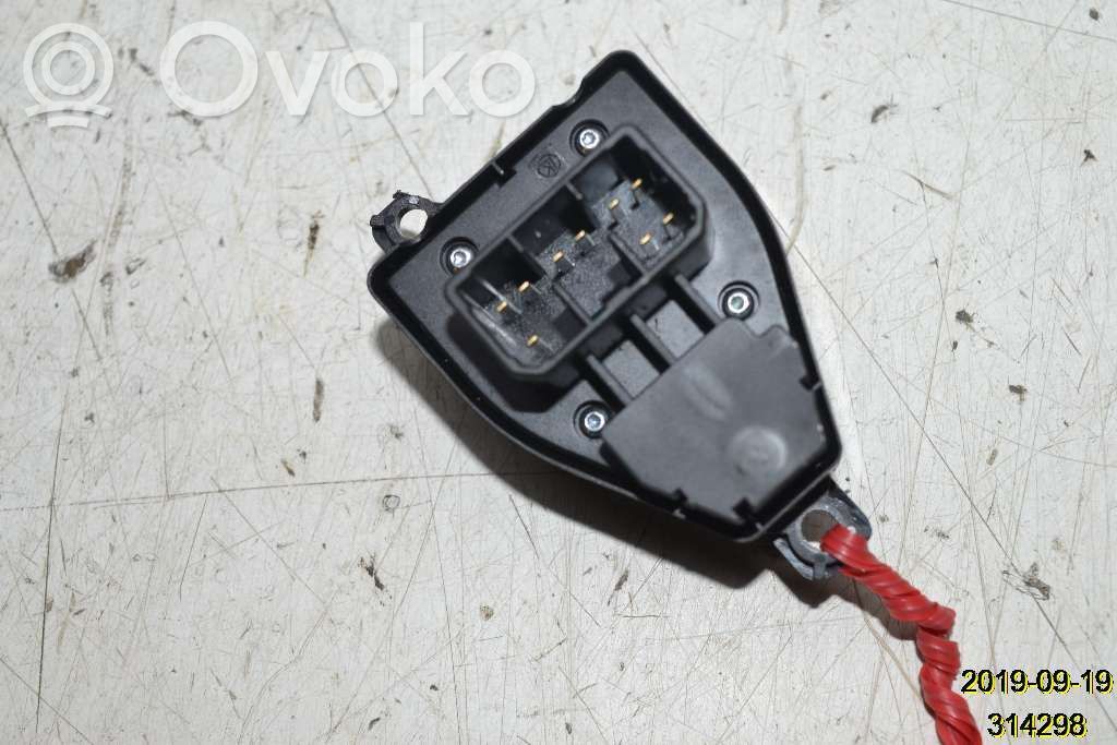 Interruptor del espejo lateral   AB3917B676AA