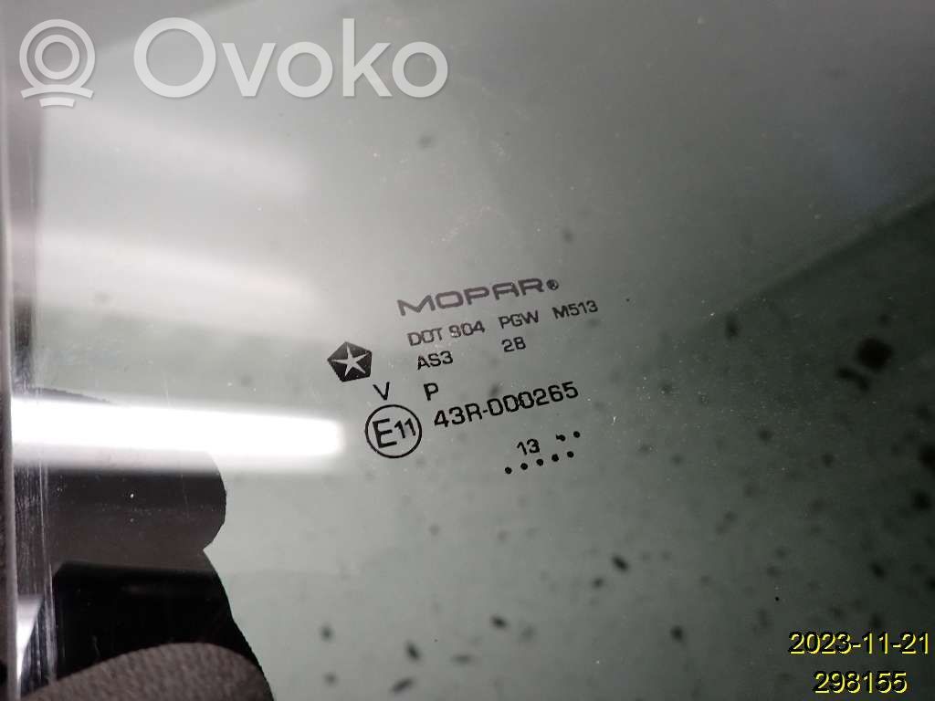 Dodge RAM aizmugurējo durvju stikls 