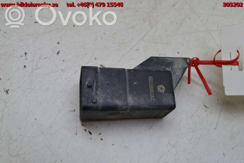 Citu veidu vadības bloki / moduļi   59108039,68158081AC