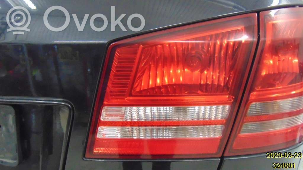 Tailgate rear/tail lights   16602666R