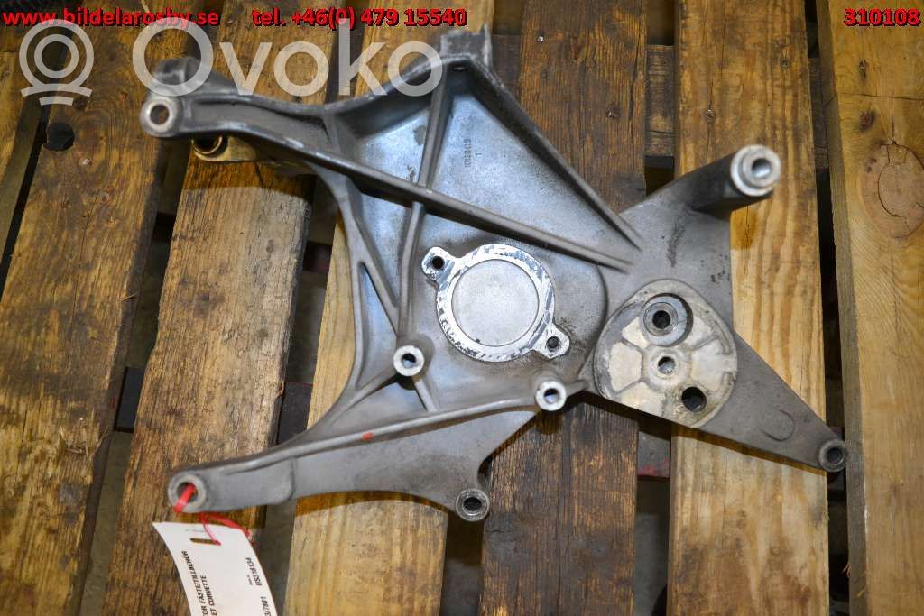 Chevrolet Corvette Generator/alternator bracket 