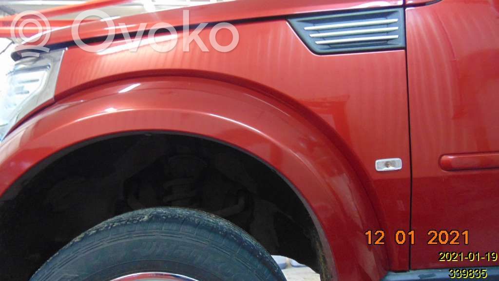 Dodge Nitro Крыло 