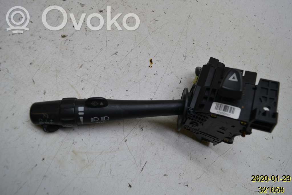 Chevrolet Suburban Indicator stalk 