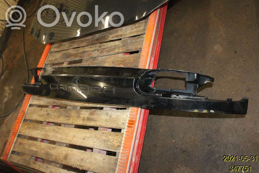 Chevrolet Camaro Tailgate trim 