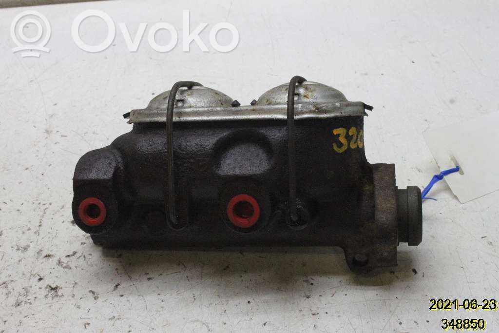 Cadillac Fleetwood Master brake cylinder 