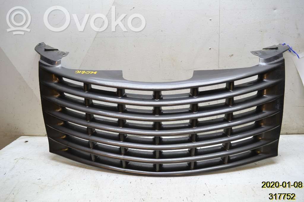 Chrysler PT Cruiser Front bumper lower grill 