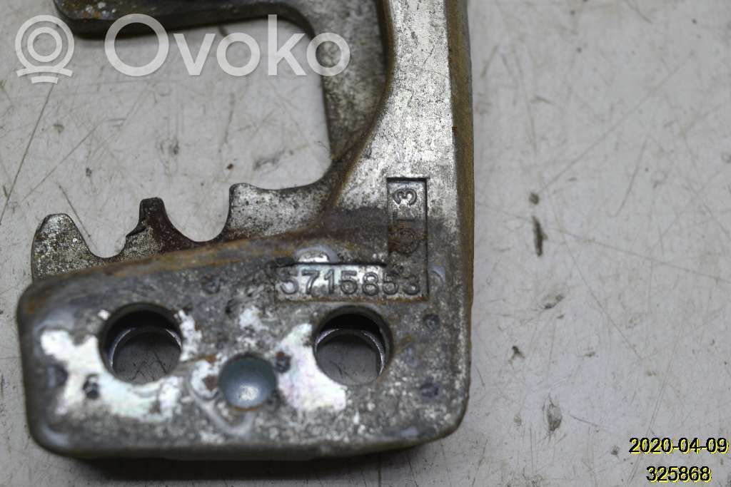 Priekšpusē slēdzene   5715853