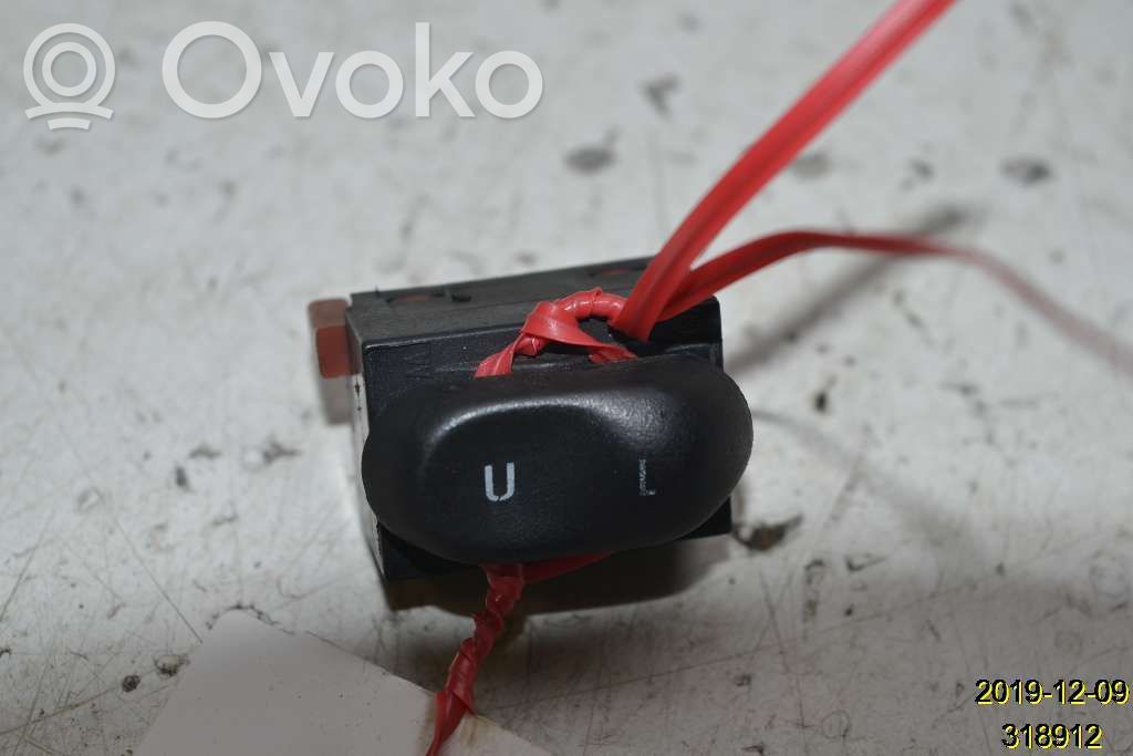 Ford Mustang IV Central locking switch button 