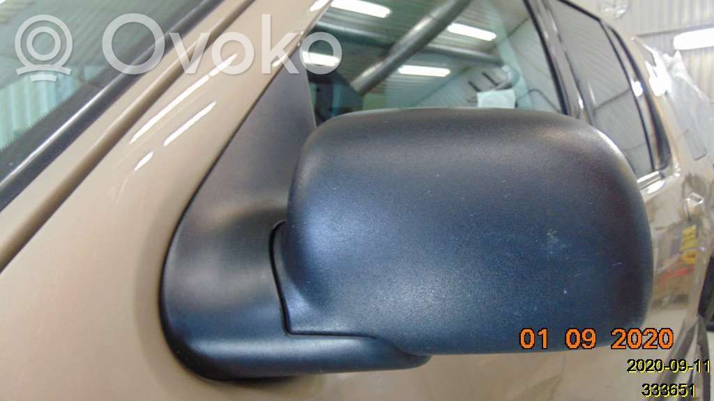 Mercury Mountaineer Front door electric wing mirror 