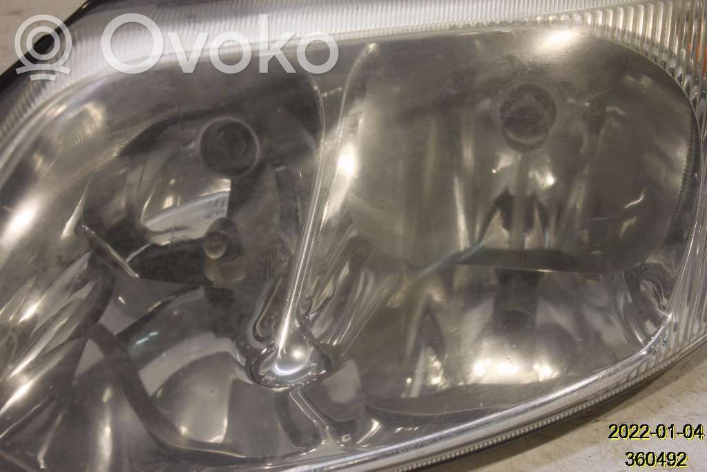 Chrysler Voyager Headlight/headlamp 