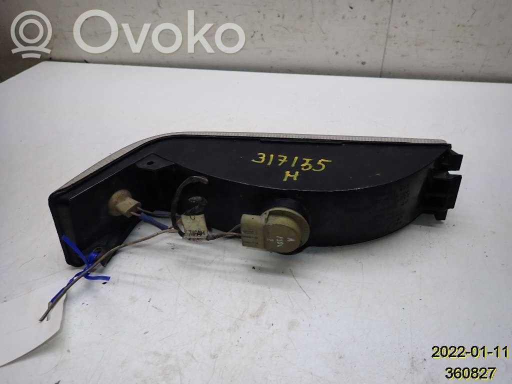 Jeep Grand Cherokee Front indicator light 