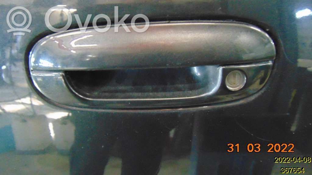 Chevrolet TrailBlazer Manecilla externa puerta delantera 