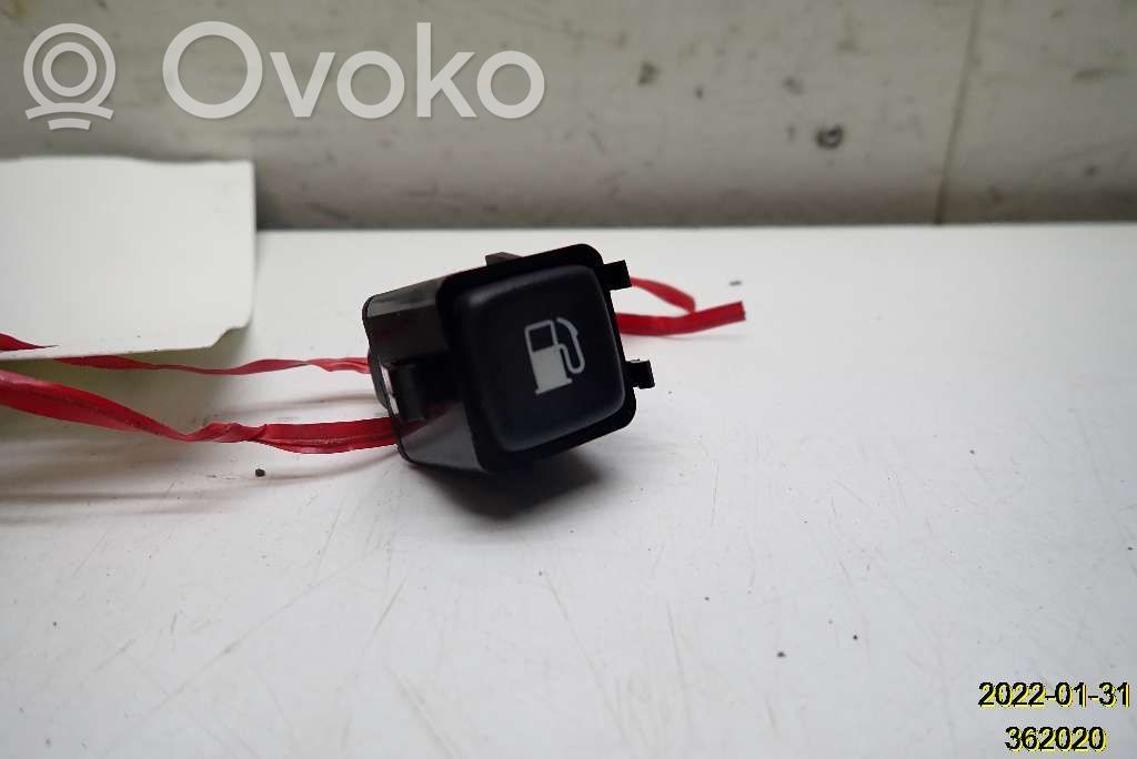 Chevrolet Corvette Fuel tank opening switch 
