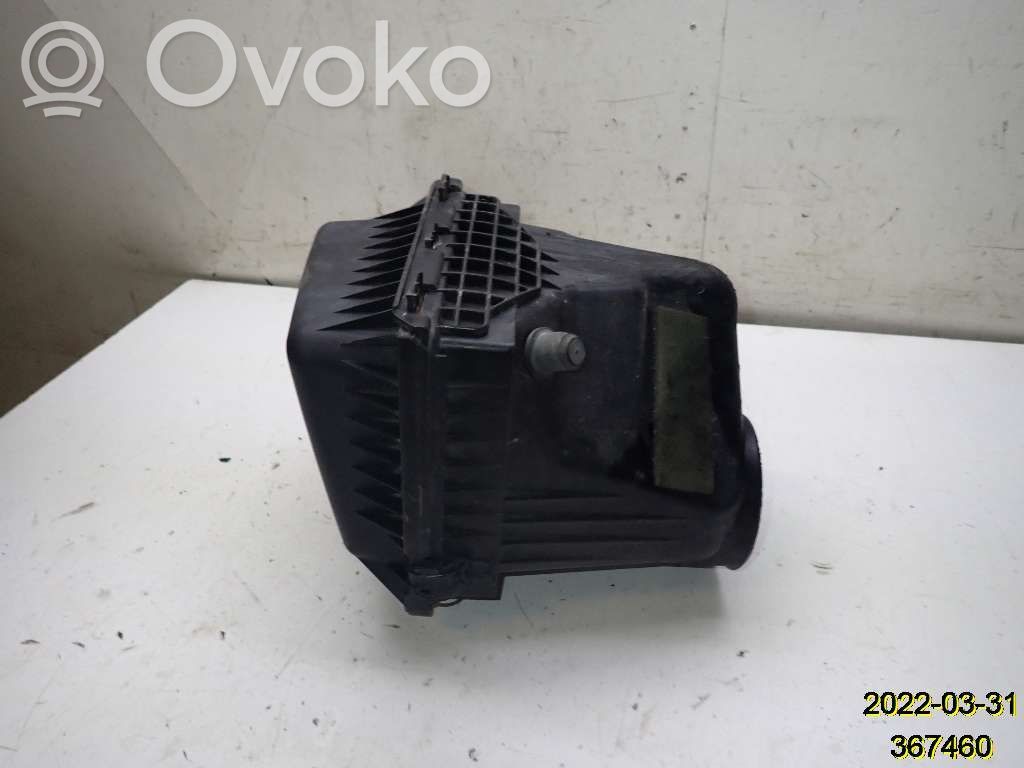 Chrysler 300 - 300C Air filter box 