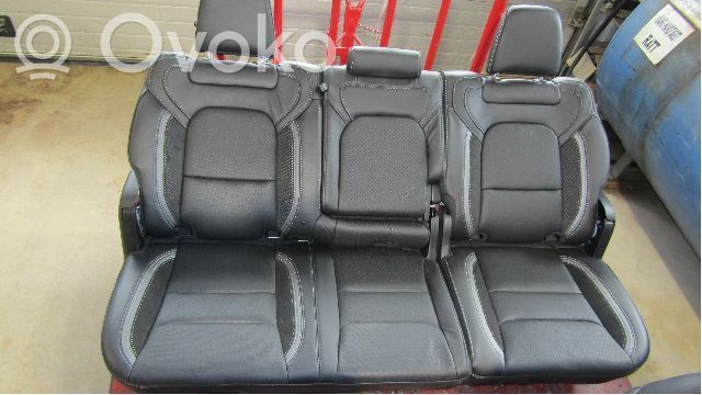Galinė sėdynė