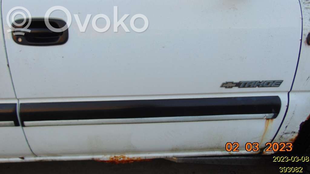 Chevrolet Tahoe Дверь 