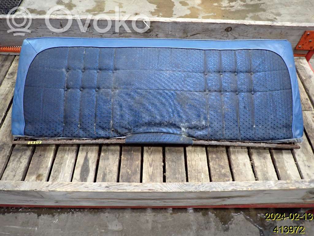 Rear seat