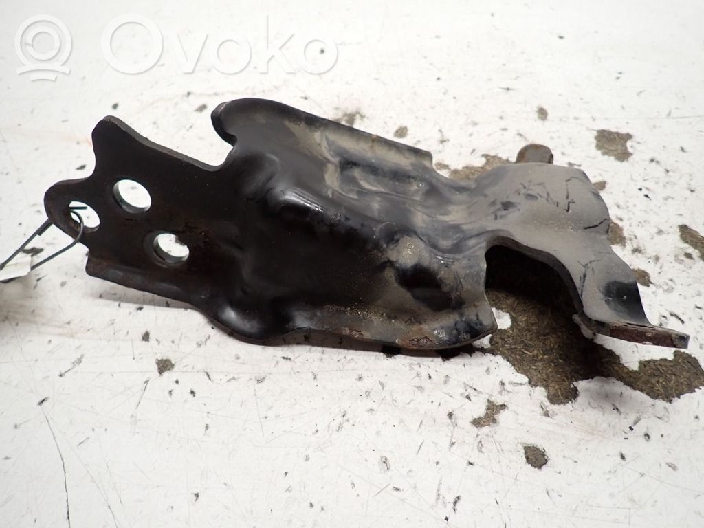 Dodge RAM Engine mounting bracket 