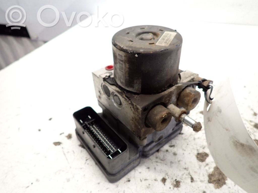 Chrysler Voyager ABS Pump 