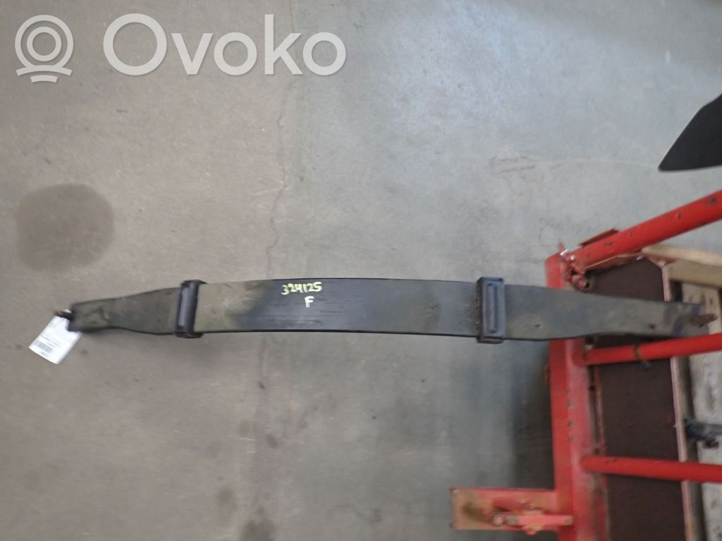 Front leaf spring   15233397,51600208