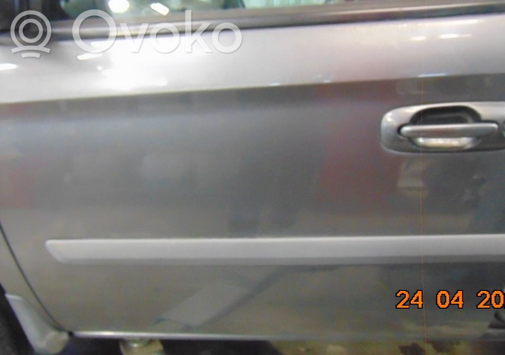 Chrysler Voyager Priekinės durys 