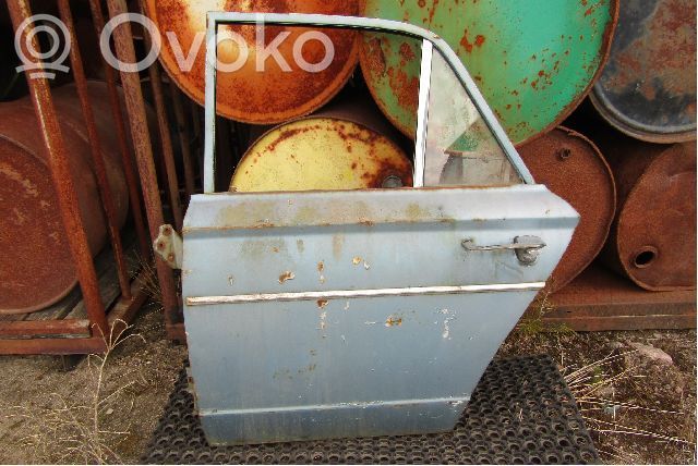 Aizmugurējās durvis   13001628L
