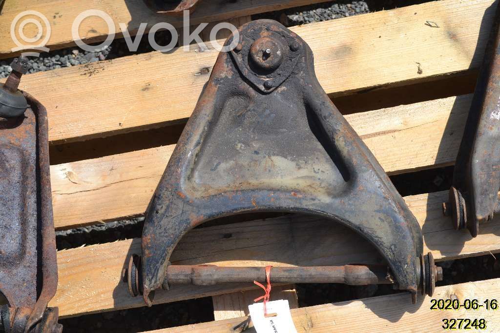 Svirtis U formos   51100339L
